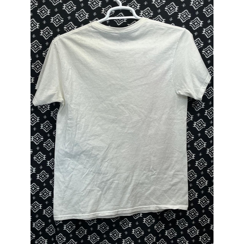 Vintage Shaq Red White Black Mens Short Sleeve Crew Neck Graphic T Shirt Medium - Picture 2 of 7